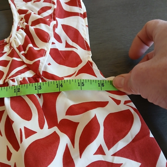 Sanctuary Red and White Leaf Print Top Nwot Size Xs - Picture 5 of 5